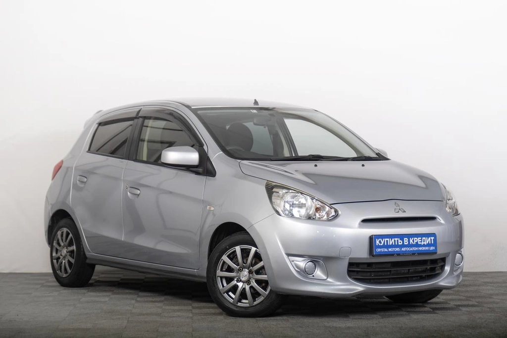 Хетчбэк Mitsubishi Mirage 2014 года, 799000 рублей, Томск