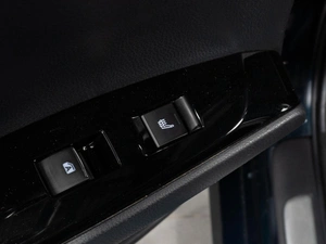 Седан Toyota Camry 2018 года, 2349000 рублей, Тюмень