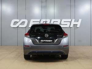Хетчбэк Nissan Leaf 2017 года, 1800000 рублей, Воронеж