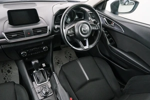 Седан Mazda Axela 2016 года, 1399000 рублей, Красноярск