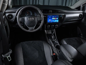 Седан Toyota Corolla 2017 года, 1620000 рублей, Волгоград