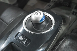 Хетчбэк Nissan Leaf 2012 года, 679000 рублей, Новокузнецк