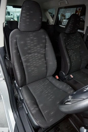 Хетчбэк Toyota Ractis 2014 года, 999000 рублей, Красноярск