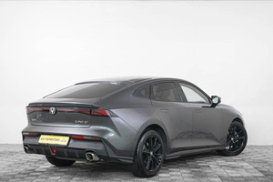 Лифтбек Changan UNI-V 2023 года, 2499000 рублей, Кемерово