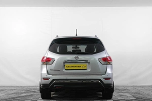 Внедорожник Nissan Pathfinder 2015 года, 2299000 рублей, Кемерово