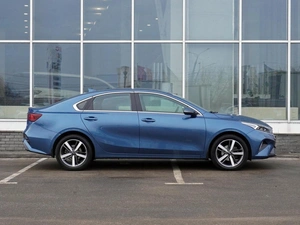 Седан Kia Cerato 2023 года, 2574000 рублей, Нижний Новгород