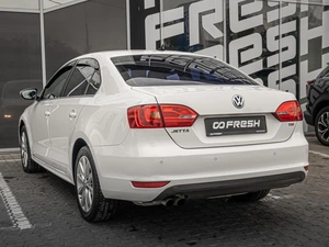 Седан Volkswagen Jetta 2012 года, 1210000 рублей, Краснодар