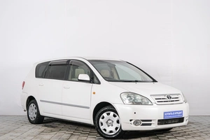 Минивэн Toyota Ipsum 2003 года, 879000 рублей, Красноярск