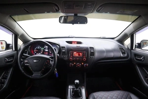 Седан Kia Cerato 2015 года, 1100000 рублей, Брянск