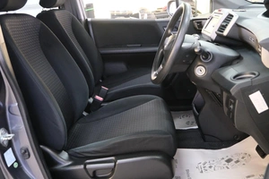 Минивэн Honda Freed 2011 года, 1059000 рублей, Омск