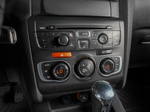 Хетчбэк Citroen C4 2011 года, 569000 рублей, Воронеж