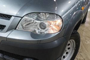 Внедорожник Chevrolet Niva 2011 года, 529000 рублей, Новокузнецк
