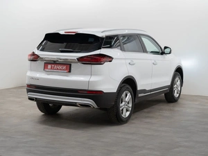 Внедорожник Geely Atlas Pro 2023 года, 1950000 рублей, Красноярск