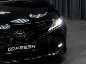 Седан Toyota Camry 2018 года, 2859000 рублей, Тюмень