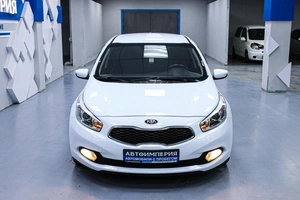 Хетчбэк Kia Ceed 2014 года, 1098000 рублей, Солонцы