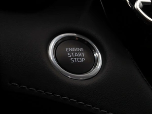 Внедорожник Toyota Highlander 2025 года, 5829000 рублей, Воронеж