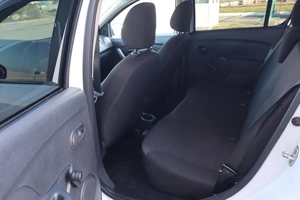 Хэтчбек Renault Sandero 2018 года, 905000 рублей, Мирное