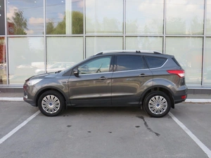 Внедорожник Ford Kuga 2016 года, 1300000 рублей, Брянск