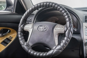 Седан Toyota Camry 2006 года, 979000 рублей, Томск