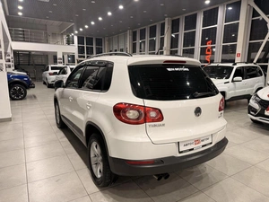 Внедорожник Volkswagen Tiguan 2011 года, 1135000 рублей, Орёл