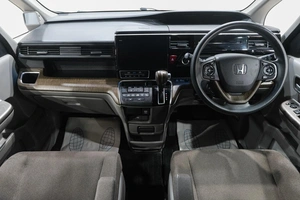 Минивэн Honda Stepwgn 2019 года, 2019000 рублей, Новокузнецк