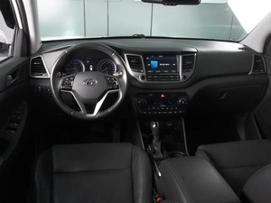 Внедорожник Hyundai Tucson 2015 года, 1820000 рублей, Красный Пахарь