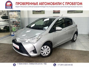 Хетчбэк Toyota Vitz 2018 года, 975000 рублей, Красноярск