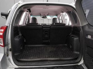 Внедорожник Toyota RAV4 2010 года, 1643000 рублей, Воронеж