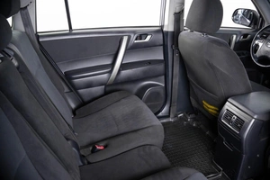 Внедорожник Toyota Highlander 2013 года, 1949000 рублей, Пермь