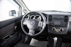 Хетчбэк Nissan Tiida 2013 года, 739000 рублей, Пермь