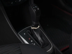 Седан Hyundai Solaris 2015 года, 960000 рублей, Омск