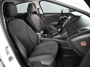 Хетчбэк Ford Focus 2015 года, 1339000 рублей, Аксай