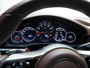 Внедорожник Porsche Cayenne Coupe 2021 года, 13500000 рублей, Москва
