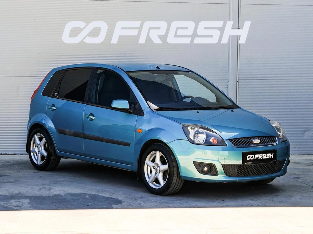 Хетчбэк Ford Fiesta 2006 года, 499000 рублей, Краснодар