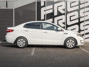 Седан Kia Rio 2014 года, 850000 рублей, Краснодар