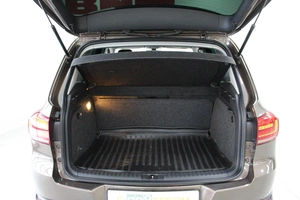 Внедорожник Volkswagen Tiguan 2015 года, 1600000 рублей, Смоленск