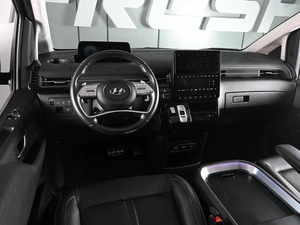 Минивэн Hyundai Staria 2023 года, 6499000 рублей, Аксай