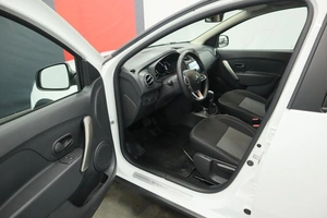 Седан Renault Logan 2022 года, 1329000 рублей, Курск