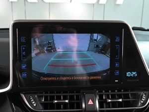 Внедорожник Toyota C-HR 2018 года, 2399000 рублей, Аксай