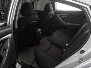 Седан Hyundai Elantra 2015 года, 1149000 рублей, Тюмень