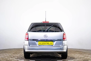 Универсал Opel Astra 2010 года, 649000 рублей, Пермь