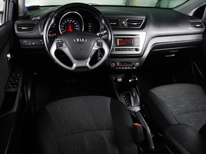 Седан Kia Rio 2015 года, 1139000 рублей, Воронеж
