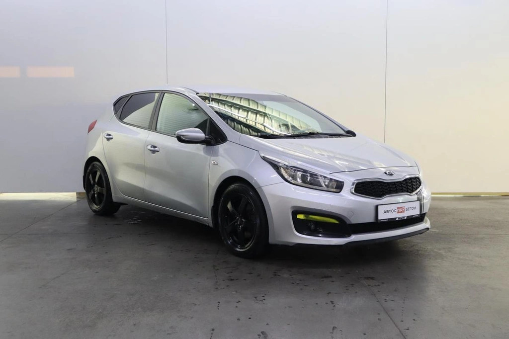 Купе Kia Ceed 2017 года, 1270000 рублей, Брянск
