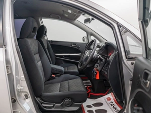 Минивэн Honda Stream 2006 года, 670000 рублей, Красноярск