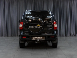 Внедорожник Chevrolet Niva 2014 года, 649000 рублей, Тюмень