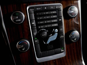 Седан Volvo S60 2010 года, 849000 рублей, Воронеж