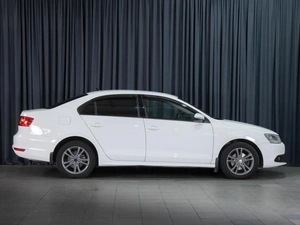 Седан Volkswagen Jetta 2012 года, 1099000 рублей, Волгоград