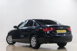Седан Audi A4 2011 года, 889000 рублей, Новокузнецк