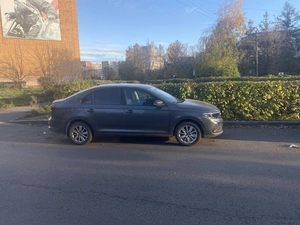 Лифтбек Volkswagen Polo 2020 года, 1600000 рублей, Красноярск