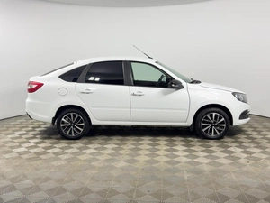 Лифтбек ВАЗ (LADA) Granta 2024 года, 899900 рублей, Казань